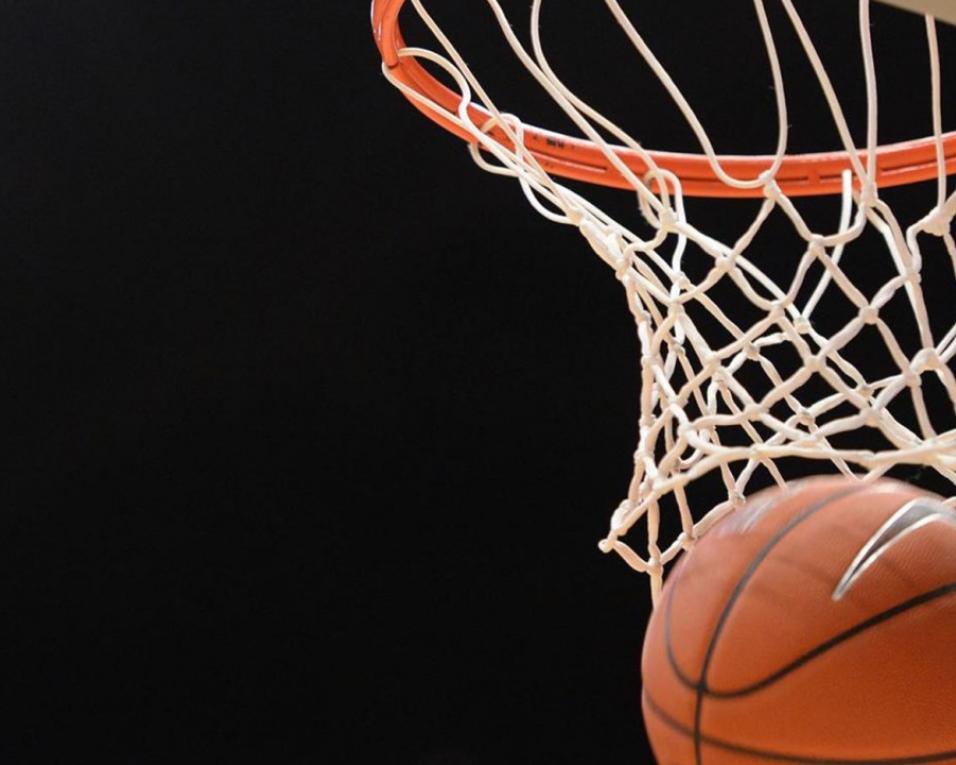 LNB: Oliveirense segura liderança com vitória em Esgueira. Illiabum melhor que Galitos do Barreiro (89-73). LNB: Oliveirense segura liderança com vitória em Esgueira. Illiabum melhor que Galitos do Barreiro (89-73).