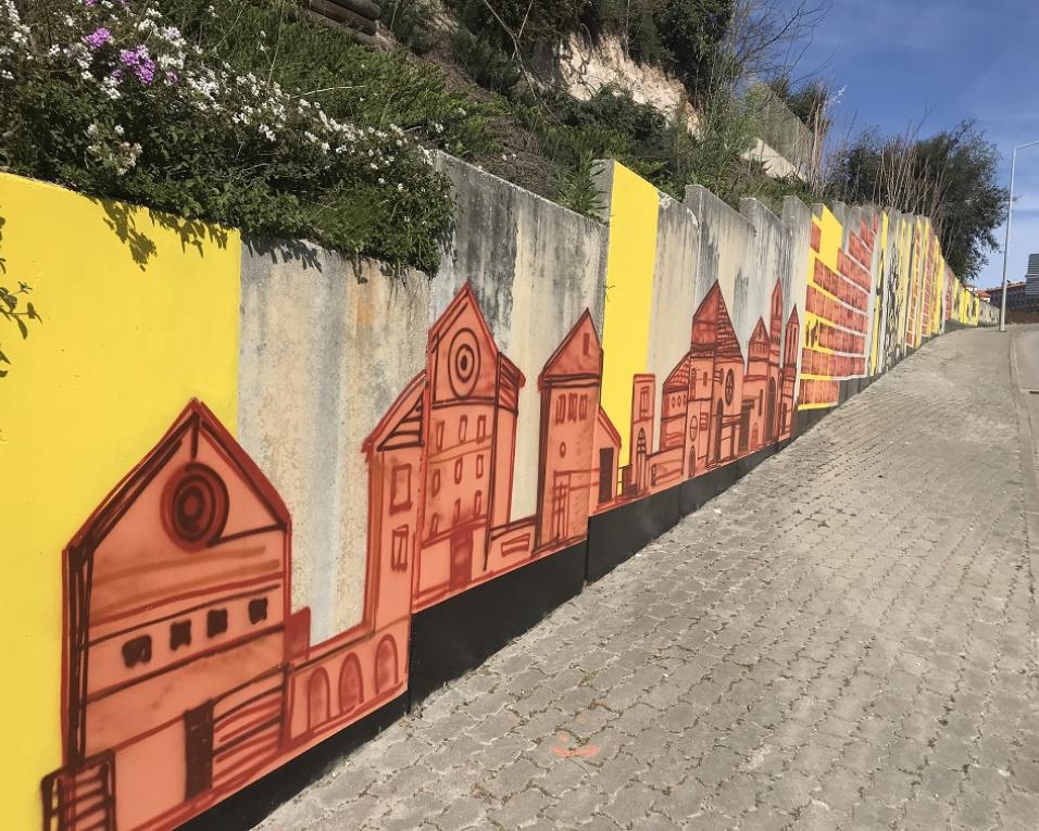Arte urbana retrata importância da industria em Oliveira do Bairro. Arte urbana retrata importância da industria em Oliveira do Bairro.