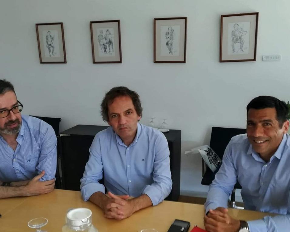 PCP reunido com reitoria da UA e Associação Académica. PCP reunido com reitoria da UA e Associação Académica.