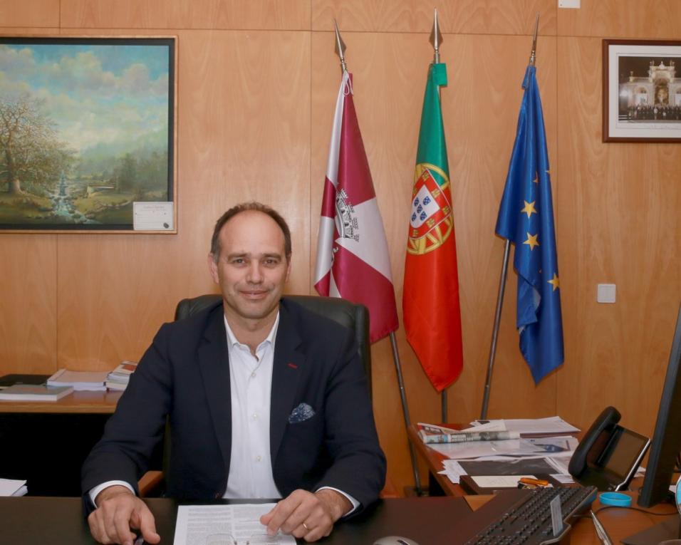 Oliveira do Bairro: Auditor externo confirma melhoria de indicadores nas contas da autarquia. Oliveira do Bairro: Auditor externo confirma melhoria de indicadores nas contas da autarquia.