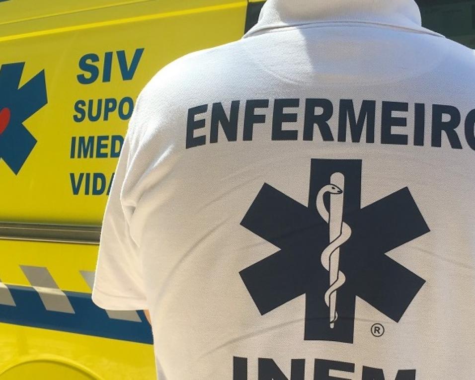 Acidente: Colisão entre moto e carro causa ferido grave em Mamodeiro. Acidente: Colisão entre moto e carro causa ferido grave em Mamodeiro.