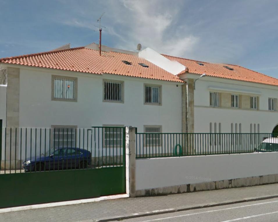 PJ: Homem que alegadamente violou a própria filha ficou preso. PJ: Homem que alegadamente violou a própria filha ficou preso.