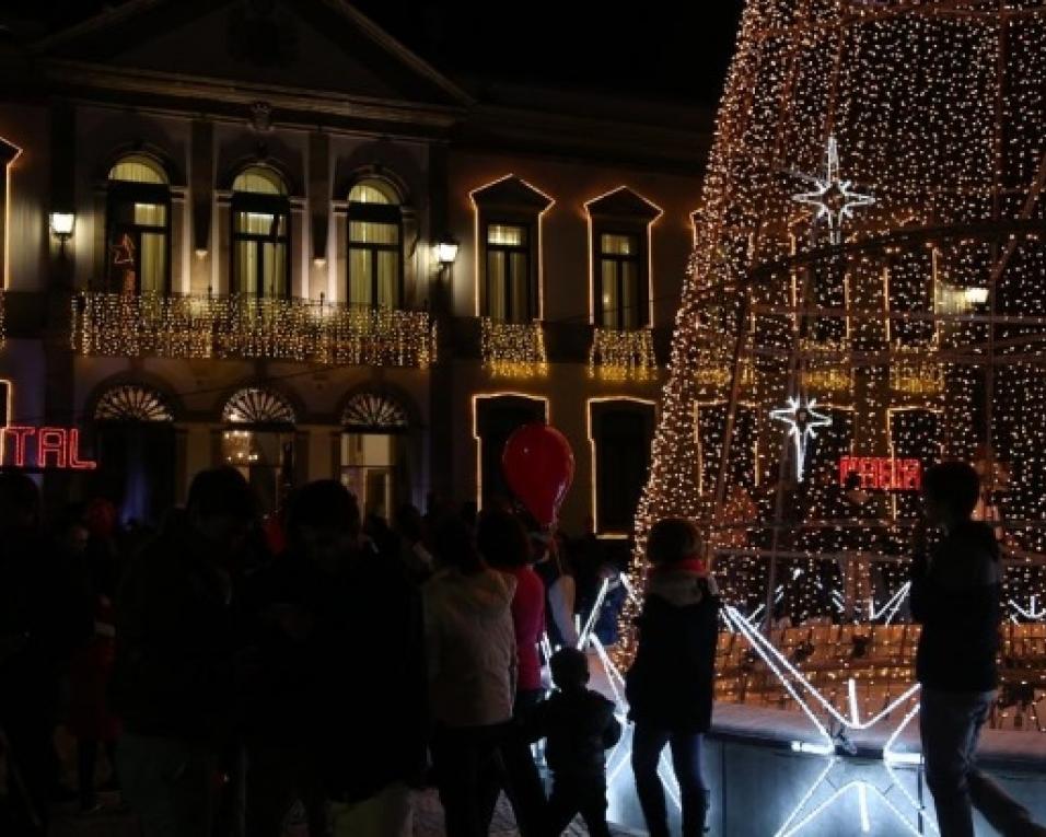 Estarreja inaugura, este sábado, a programação de Natal. Estarreja inaugura, este sábado, a programação de Natal.