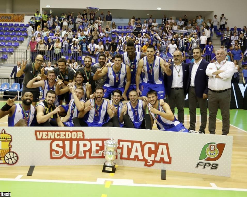 Basquetebol: Porto vence Supertaça. Basquetebol: Porto vence Supertaça.