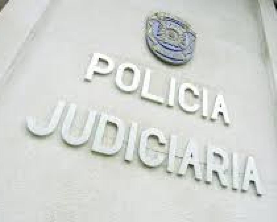PJ deteve homem suspeito dos crimes de abuso sexual de crianças, de violação e de pornografia de menores. PJ deteve homem suspeito dos crimes de abuso sexual de crianças, de violação e de pornografia de menores.
