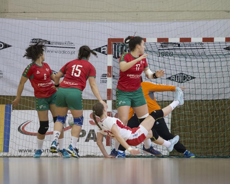 Centenas de atletas e seleções no GarciCup em Estarreja. Centenas de atletas e seleções no GarciCup em Estarreja.