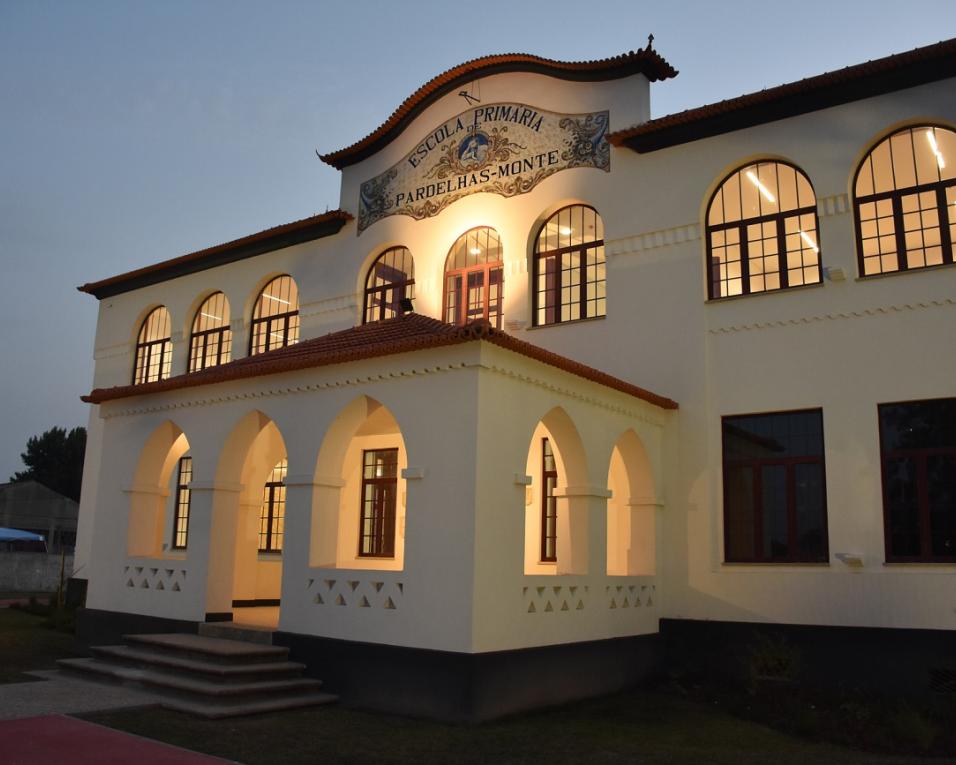 Murtosa: Oficina das Artes funciona em antiga escola. Murtosa: Oficina das Artes funciona em antiga escola.