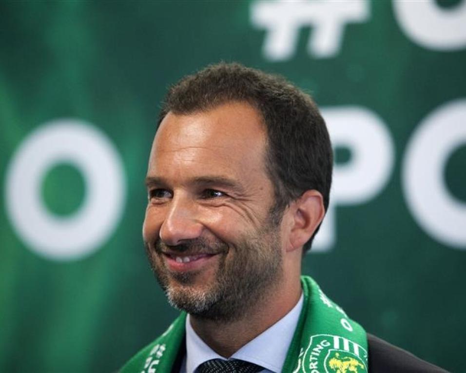 Frederico Varandas na inauguração da sede do núcleo do Sporting de Aveiro. Frederico Varandas na inauguração da sede do núcleo do Sporting de Aveiro.