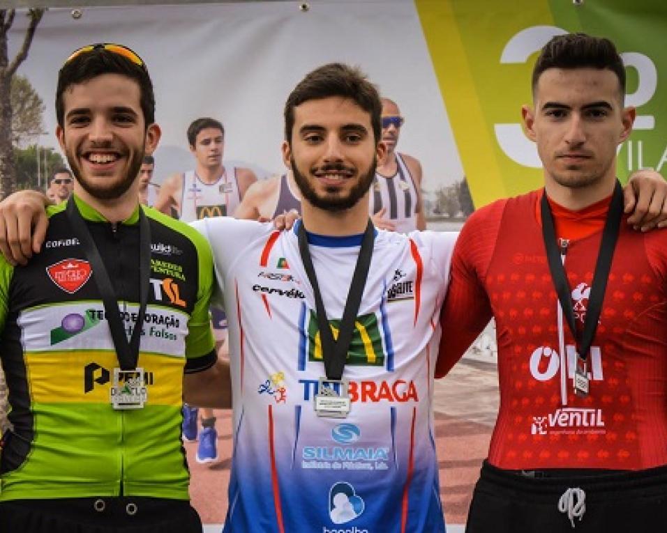Triatlo: Galitos começou temporada com os duatlos regionais de Sicó, Cerveira e Soure. Triatlo: Galitos começou temporada com os duatlos regionais de Sicó, Cerveira e Soure.