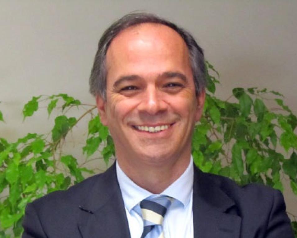 Carlos Costa (UA) conquistou o Prémio de Melhor Carreira de Docente no Ensino Superior. Carlos Costa (UA) conquistou o Prémio de Melhor Carreira de Docente no Ensino Superior.