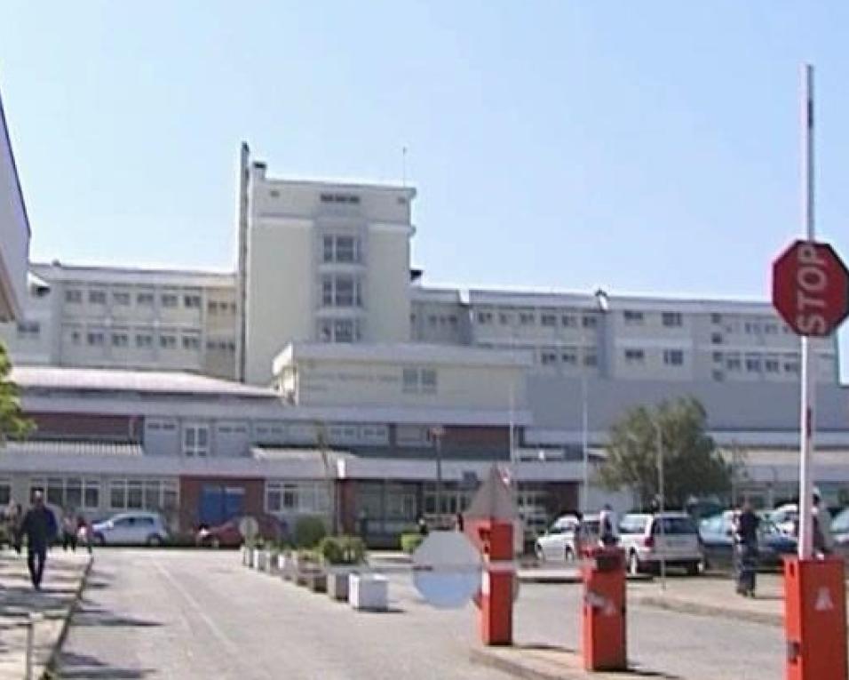 Bastonário da Ordem dos Médicos visitou Hospital de Aveiro. Região deve trabalhar no projeto de um novo Hospital. Bastonário da Ordem dos Médicos visitou Hospital de Aveiro. Região deve trabalhar no projeto de um novo Hospital.