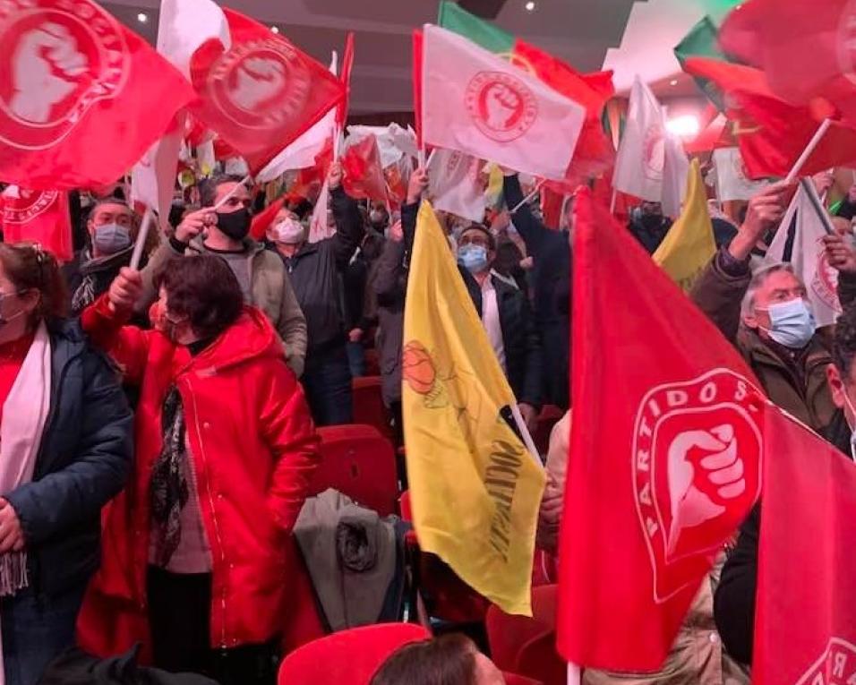 Legislativas: Costa deixa em Aveiro promessa sobre carga fiscal. IL vê discurso a mudar todos os dias. Legislativas: Costa deixa em Aveiro promessa sobre carga fiscal. IL vê discurso a mudar todos os dias.