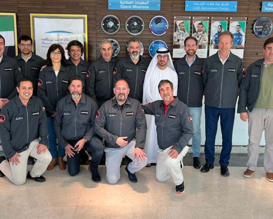 Onze autarcas da CIRA já chegaram da visita ao Dubai. Onze autarcas da CIRA já chegaram da visita ao Dubai.