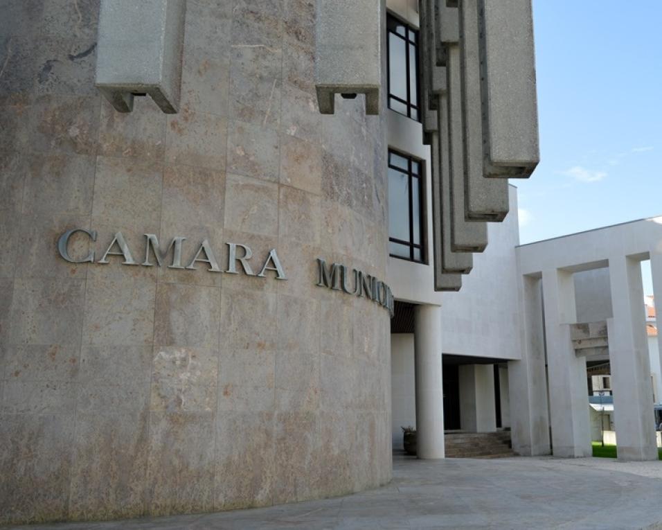 Ílhavo: PS reclama mais apoio da Câmara em tempo de pandemia. Fernando Caçoilo discorda e diz que “estruturas são geridas pelo Ministério da Saúde”. Ílhavo: PS reclama mais apoio da Câmara em tempo de pandemia. Fernando Caçoilo discorda e diz que “estruturas são geridas pelo Ministério da Saúde”.
