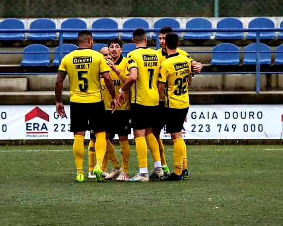 Campeonato de Portugal (Série B): Beira-Mar vence em Oliveira do Douro (1-3). Campeonato de Portugal (Série B): Beira-Mar vence em Oliveira do Douro (1-3).