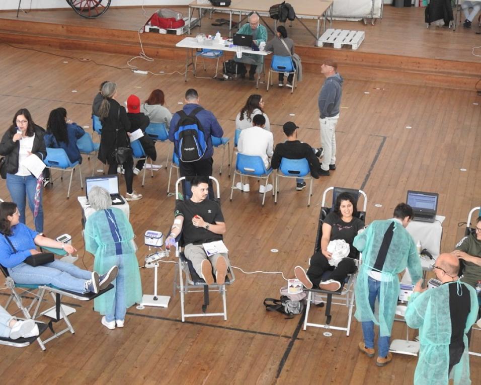 Cerca de 130 dadores de sangue acorreram a campanha lançada pela ADASCA. Cerca de 130 dadores de sangue acorreram a campanha lançada pela ADASCA.