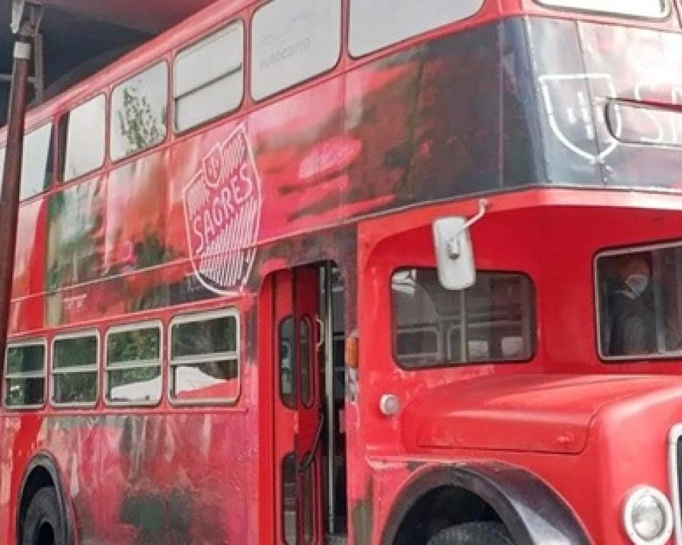 Aveiro: Autarquia abre concurso para substituir autocarro bar. Aveiro: Autarquia abre concurso para substituir autocarro bar.