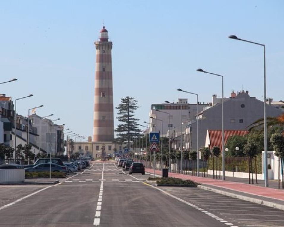 Barra: TAF arquiva queixa contra permuta que suportou requalificação da avenida Fernão de Magalhães. Barra: TAF arquiva queixa contra permuta que suportou requalificação da avenida Fernão de Magalhães.
