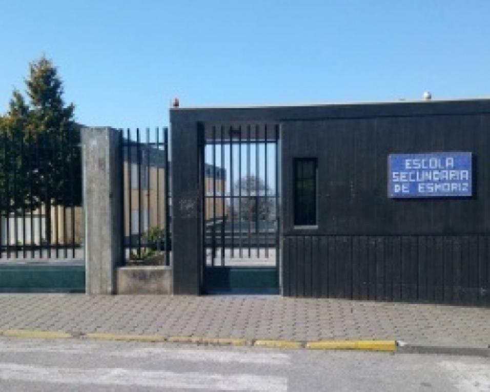 Ovar: PSD reforça apelo ao Governo para recuperar escola em Esmoriz. Ovar: PSD reforça apelo ao Governo para recuperar escola em Esmoriz.