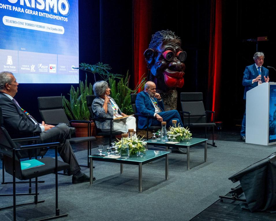 Entidades regionais de turismo pedem investimento em acessibilidades. Entidades regionais de turismo pedem investimento em acessibilidades.