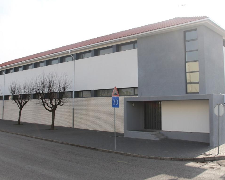 Ílhavo: GNR investiga roubo de uma viatura da Santa Casa da Misericórdia. Ílhavo: GNR investiga roubo de uma viatura da Santa Casa da Misericórdia.