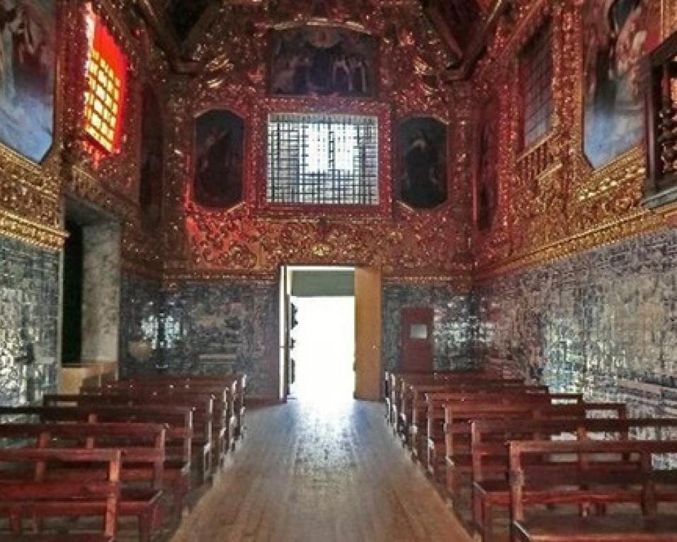 Dia da Europa: Visita à Igreja das Carmelitas para mostrar que “Os Fundos Europeus não são invisíveis”. Dia da Europa: Visita à Igreja das Carmelitas para mostrar que “Os Fundos Europeus não são invisíveis”.