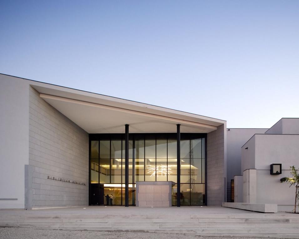 Ílhavo: Comunidade de Leitores tem encontro esta noite na Biblioteca Municipal. Ílhavo: Comunidade de Leitores tem encontro esta noite na Biblioteca Municipal.