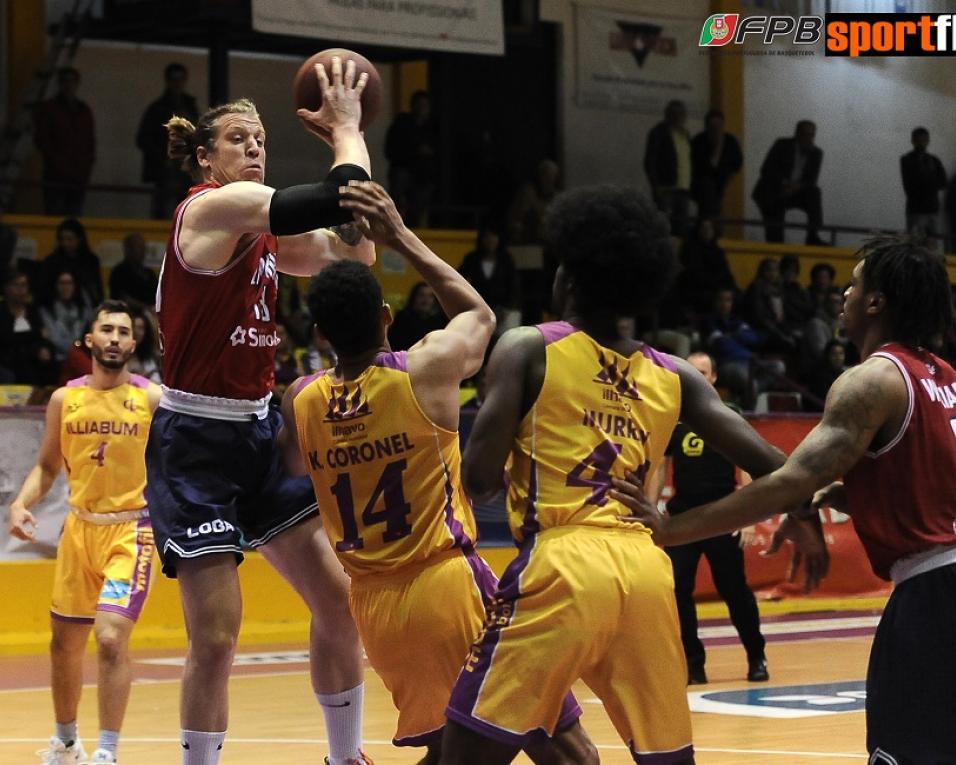 Basquetebol: Jogo entre Illiabum e Académica adiado devido à covid. Basquetebol: Jogo entre Illiabum e Académica adiado devido à covid.