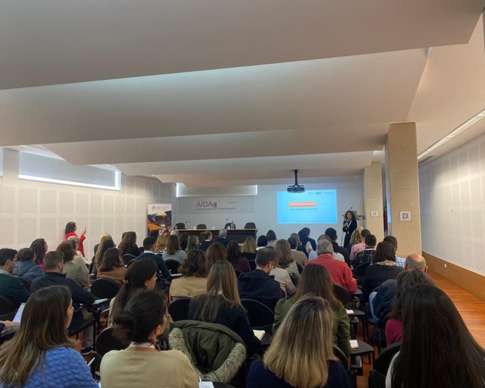 Associação Industrial analisa importância das temáticas aduaneiras e logística na cadeia comercial. Associação Industrial analisa importância das temáticas aduaneiras e logística na cadeia comercial.