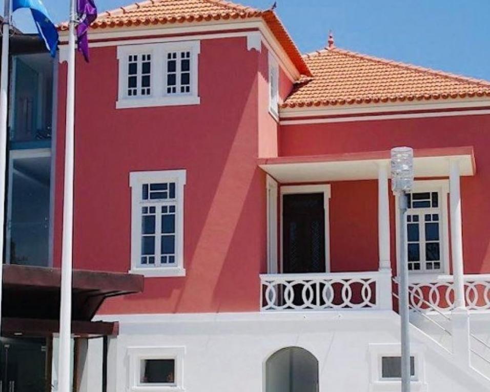 Simpósio do Lions Clube de Ílhavo aborda implicações do cancro infantil. Simpósio do Lions Clube de Ílhavo aborda implicações do cancro infantil.