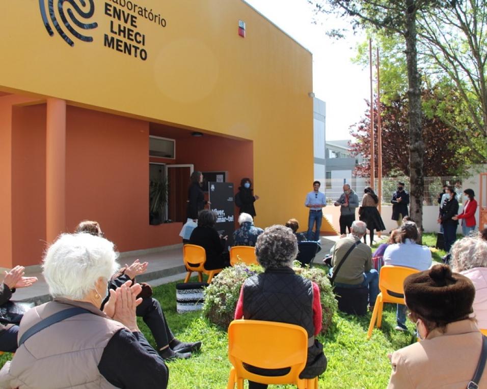 Ílhavo: Seminário reflete apoio a pessoas em luto. Ílhavo: Seminário reflete apoio a pessoas em luto.