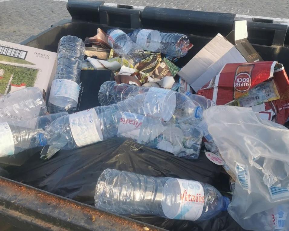 Aveiro: Executivo aprova aumento da tarifa de resíduos urbanos em 35% para 2024. Aveiro: Executivo aprova aumento da tarifa de resíduos urbanos em 35% para 2024.