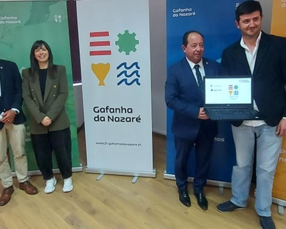 Gafanha da Nazaré apresentou novo 'logo' da Freguesia em dia de aniversário. Gafanha da Nazaré apresentou novo 'logo' da Freguesia em dia de aniversário.