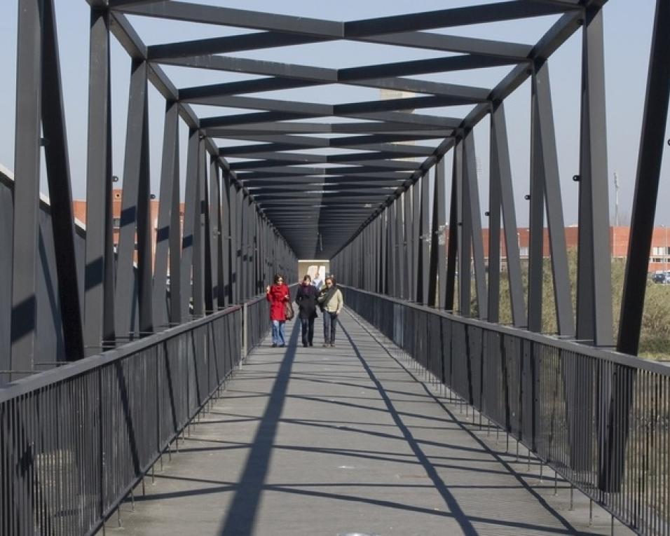 Carrilho da Graça em aula aberta sobre arquitetura na Universidade de Aveiro. Carrilho da Graça em aula aberta sobre arquitetura na Universidade de Aveiro.