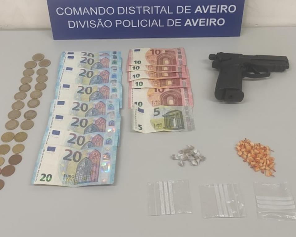 Aveiro: Suspeito de agredir a irmã vai ser presente a juiz de instrução. Aveiro: Suspeito de agredir a irmã vai ser presente a juiz de instrução.