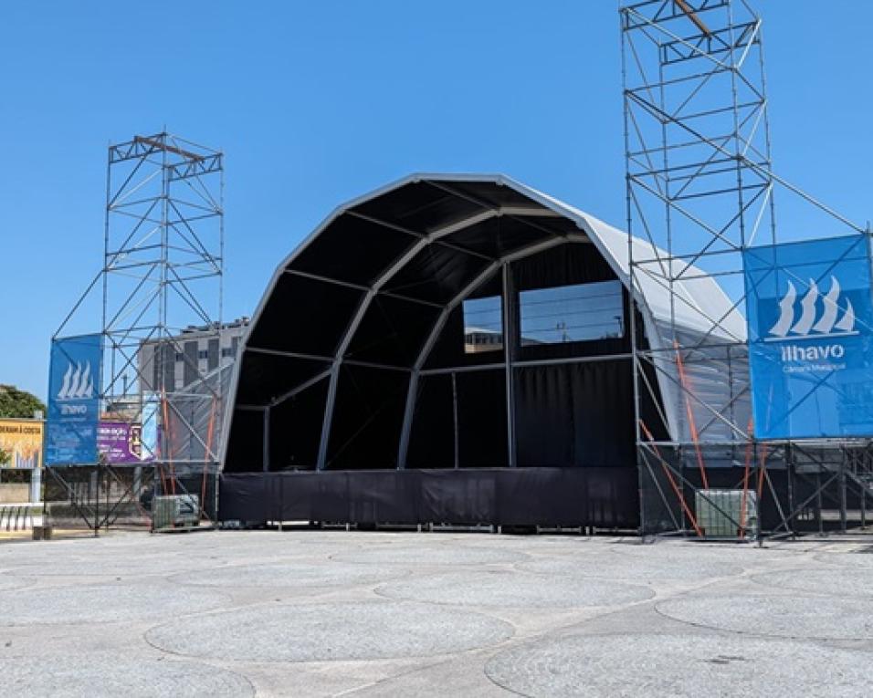 Rádio Faneca está no ar. Rádio Faneca está no ar.