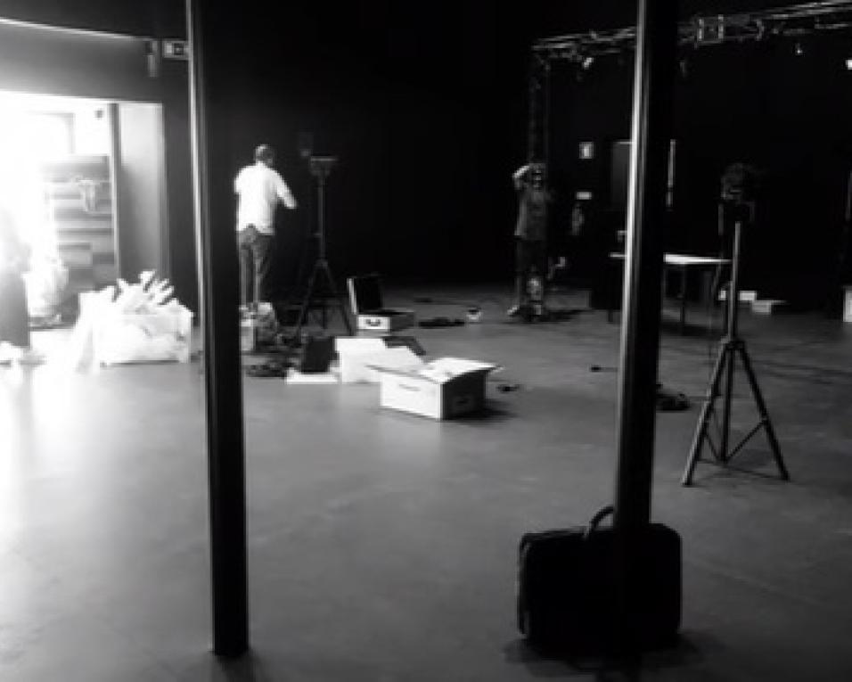 Espaço Red Cloud recebe lançamento de livro sobre companhia de marionetas. Espaço Red Cloud recebe lançamento de livro sobre companhia de marionetas.