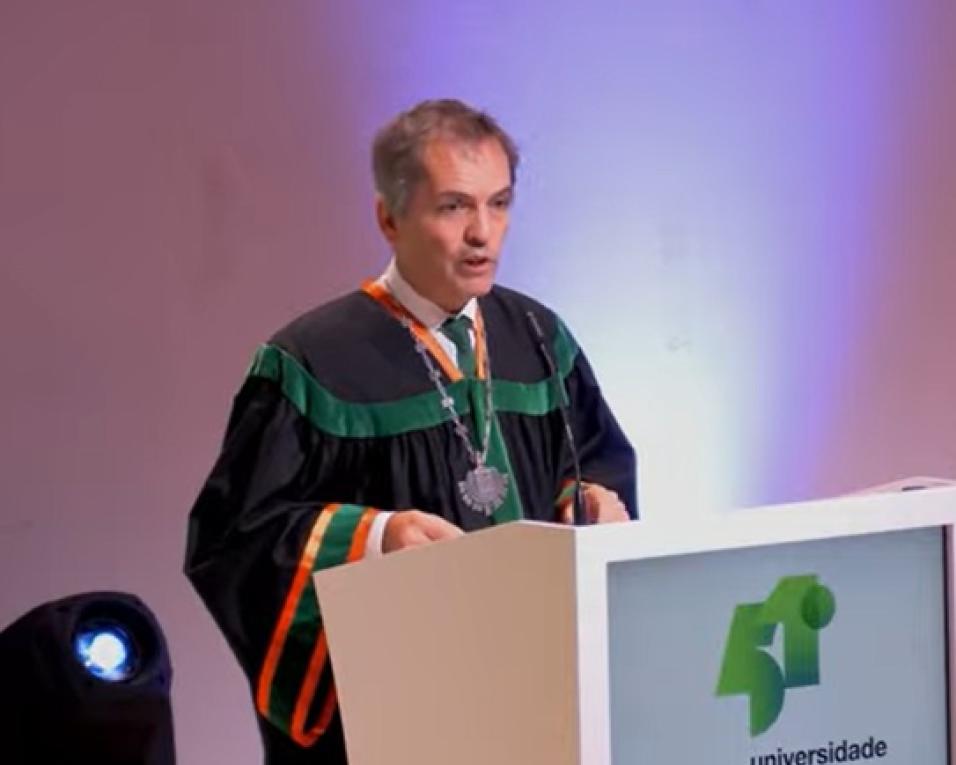 UA parte para mais 50 anos de historia UA parte para mais 50 anos de historia