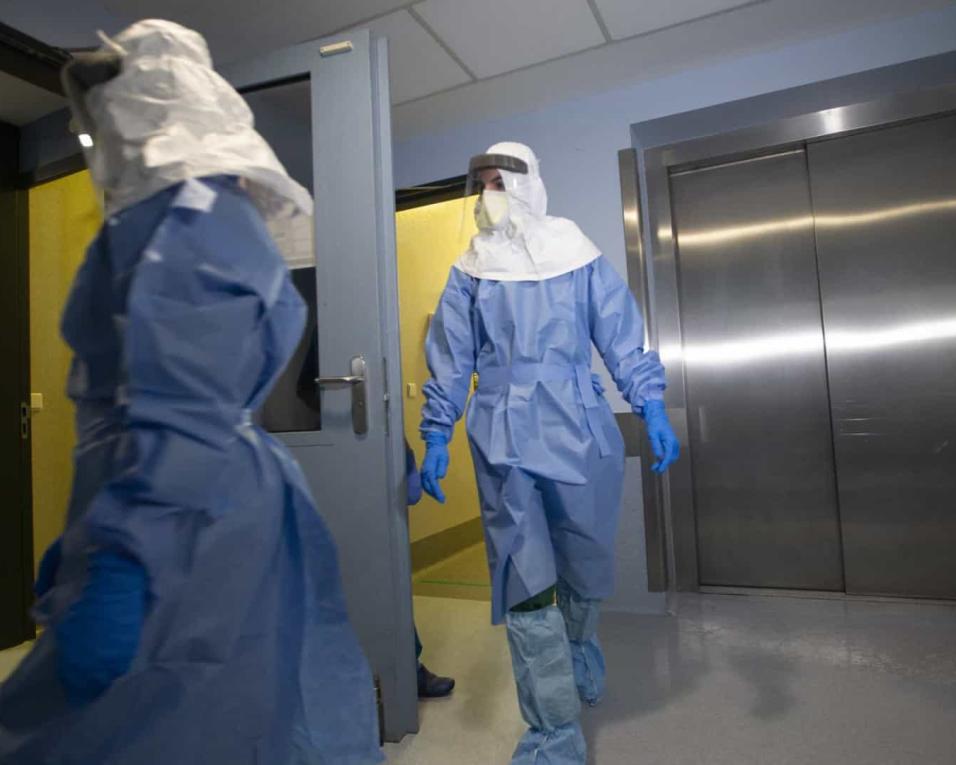 Pandemia: Morreram mais 34 pessoas em Portugal. Total sobe para 504. Pandemia: Morreram mais 34 pessoas em Portugal. Total sobe para 504.