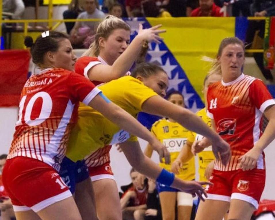 Andebol: Alavarium segue em frente na Taça Challenge feminina. Andebol: Alavarium segue em frente na Taça Challenge feminina.