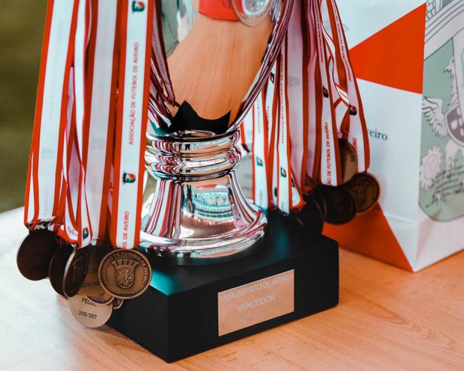 Futebol: Alba e Estarreja jogam final de Taça Distrital. Futebol: Alba e Estarreja jogam final de Taça Distrital.