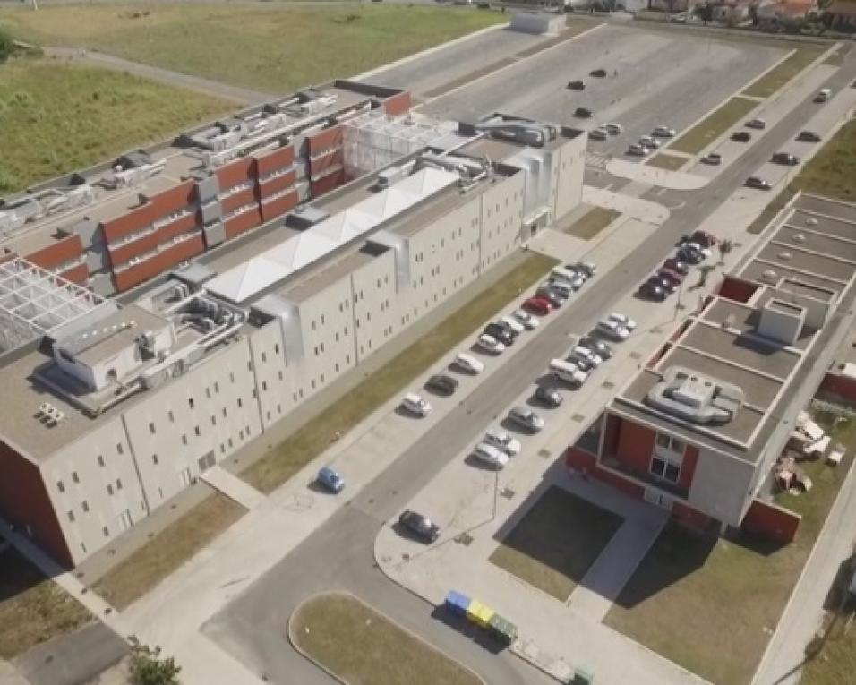 Membros do Governo visitam laboratórios da UA dedicados ao rastreio à Covid-19. Membros do Governo visitam laboratórios da UA dedicados ao rastreio à Covid-19.