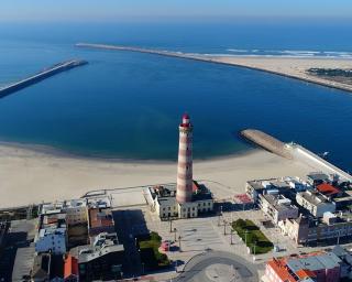 Ílhavo: Executivo Municipal reúne na Praia da Barra. Ílhavo: Executivo Municipal reúne na Praia da Barra.