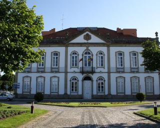 Albergaria: IMI continua no mínimo. Albergaria: IMI continua no mínimo.