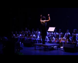 Sinfonia solidária arrecada mil euros para o Centro Social Nossa Senhora da Nazaré. Sinfonia solidária arrecada mil euros para o Centro Social Nossa Senhora da Nazaré.