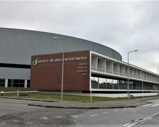 Sangalhos: Velódromo Nacional muito activo este fim-de-semana. Sangalhos: Velódromo Nacional muito activo este fim-de-semana.