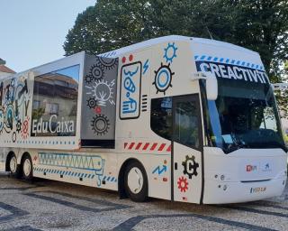 Município de Ílhavo acolhe “Creactivity Bus”. Município de Ílhavo acolhe “Creactivity Bus”.