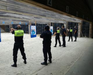 Aveiro: PSP deu formação e treino de tiro a agentes de polícia municipal. Aveiro: PSP deu formação e treino de tiro a agentes de polícia municipal.